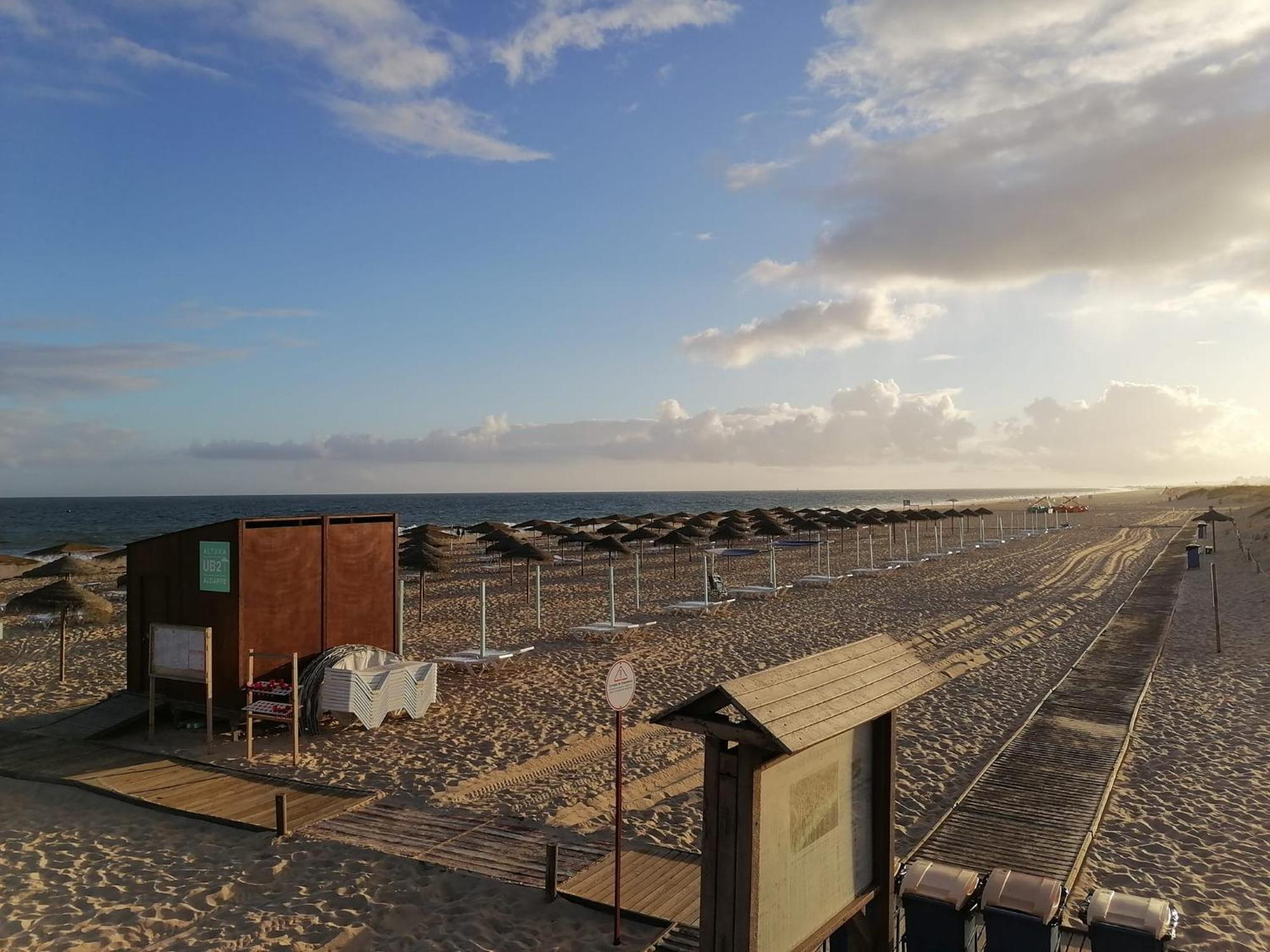 Casa Vila Rosa - T1 Altura Beach ภายนอก รูปภาพ